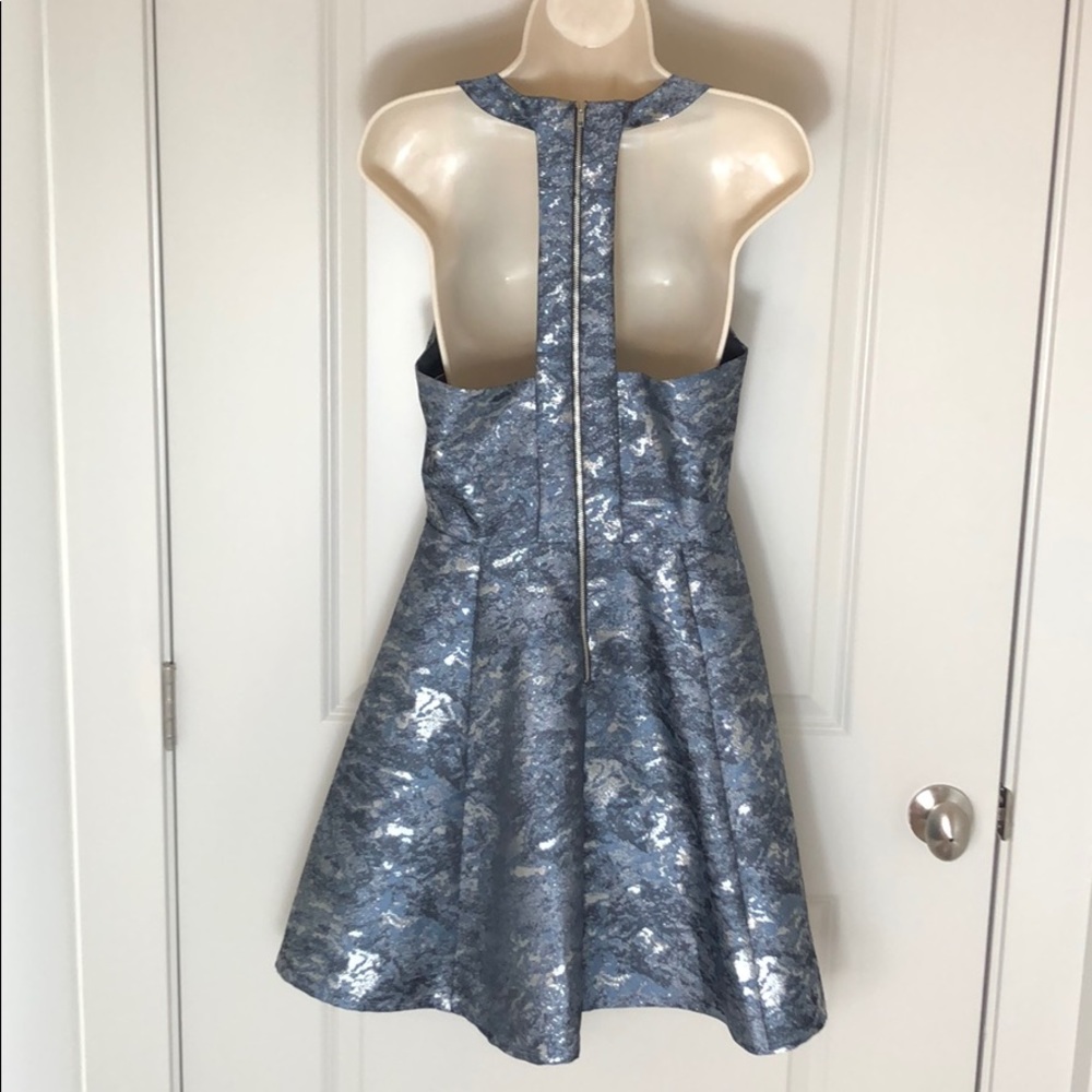 Design Lab Metallic Halter Cocktail Dress NWT - Picture 3 of 8